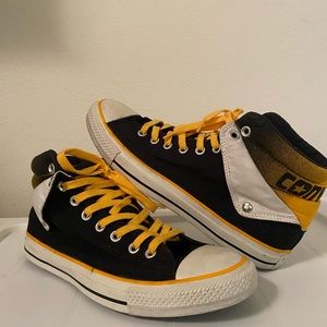 Converse “Chuck Taylor”